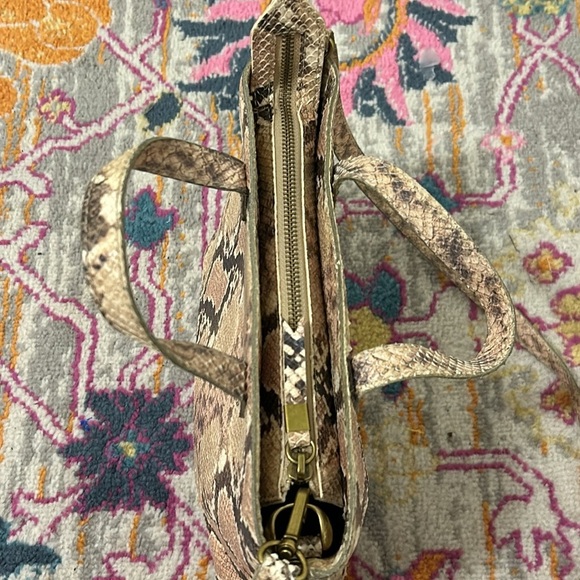 Madewell ZipTop Transport Crossbody Snake Embossed - Picture 12 of 15